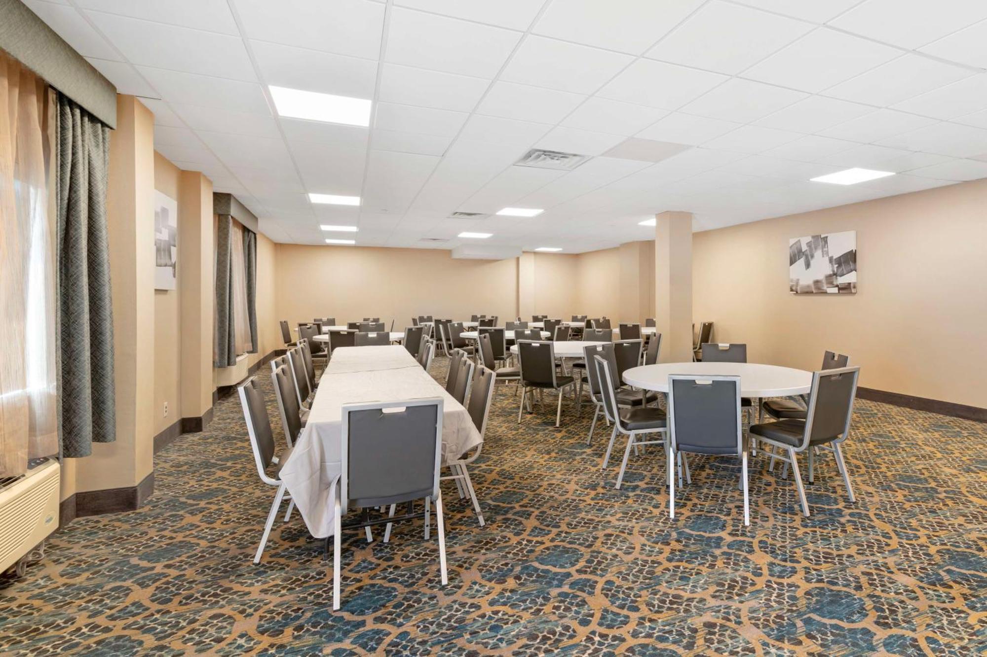 Best Western Plus Landmark Inn Laconia Kültér fotó