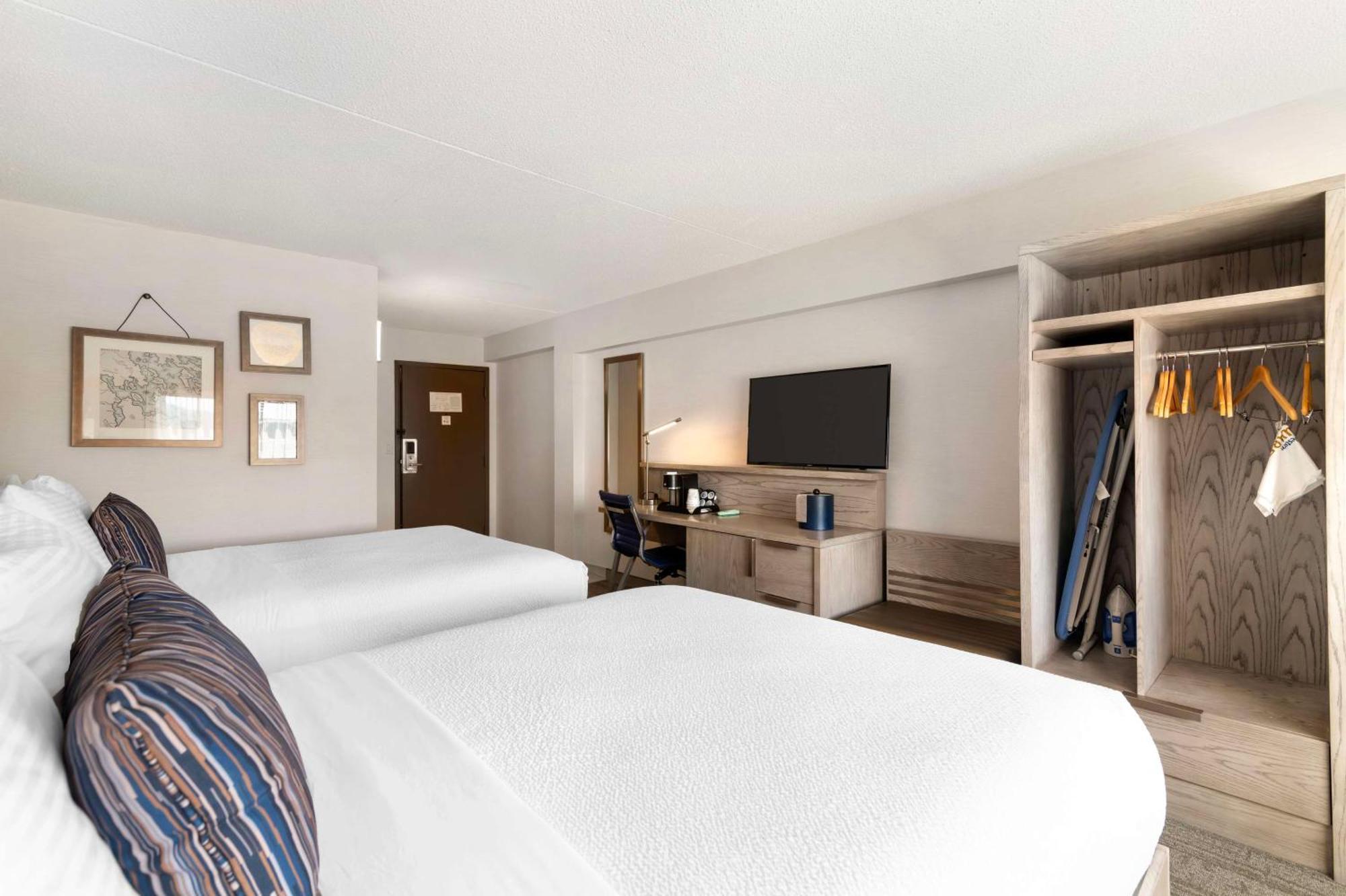 Best Western Plus Landmark Inn Laconia Kültér fotó